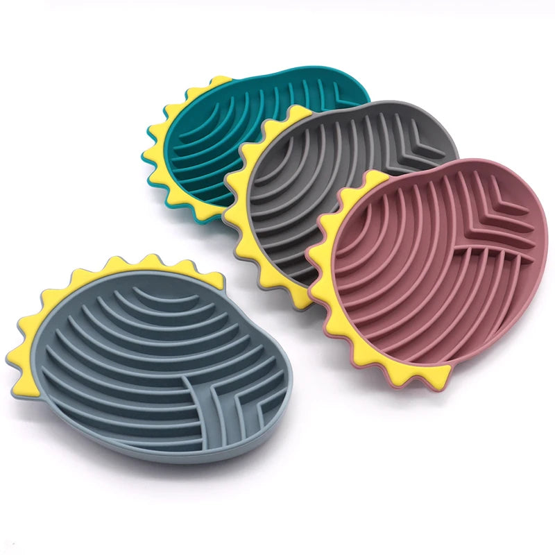 Pet supplies Slow Food Bowl Anti-Knockover Anti-Slip Dog Bathing Distraction Silicone Dog Sucker Food Training Feeder Supplies