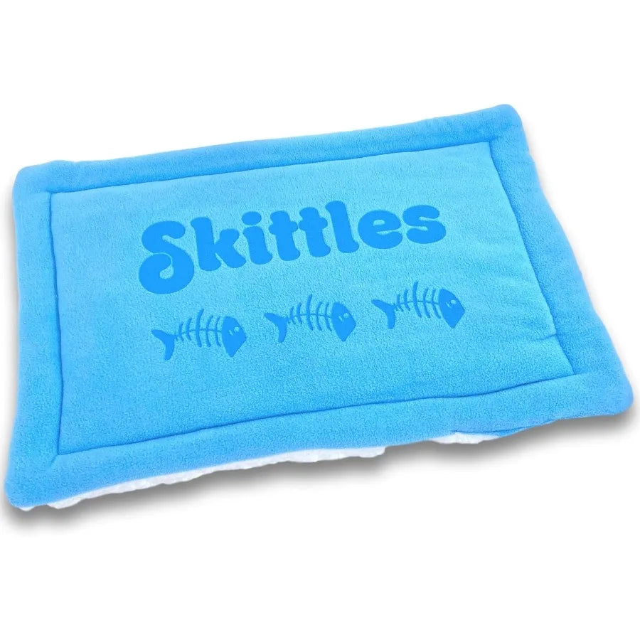 Personalized Cat Bed - Window Perch Nap Pad Kitty Sleeping Mat for Cozy Relaxation and Comfortable Rest in Any Home Environment