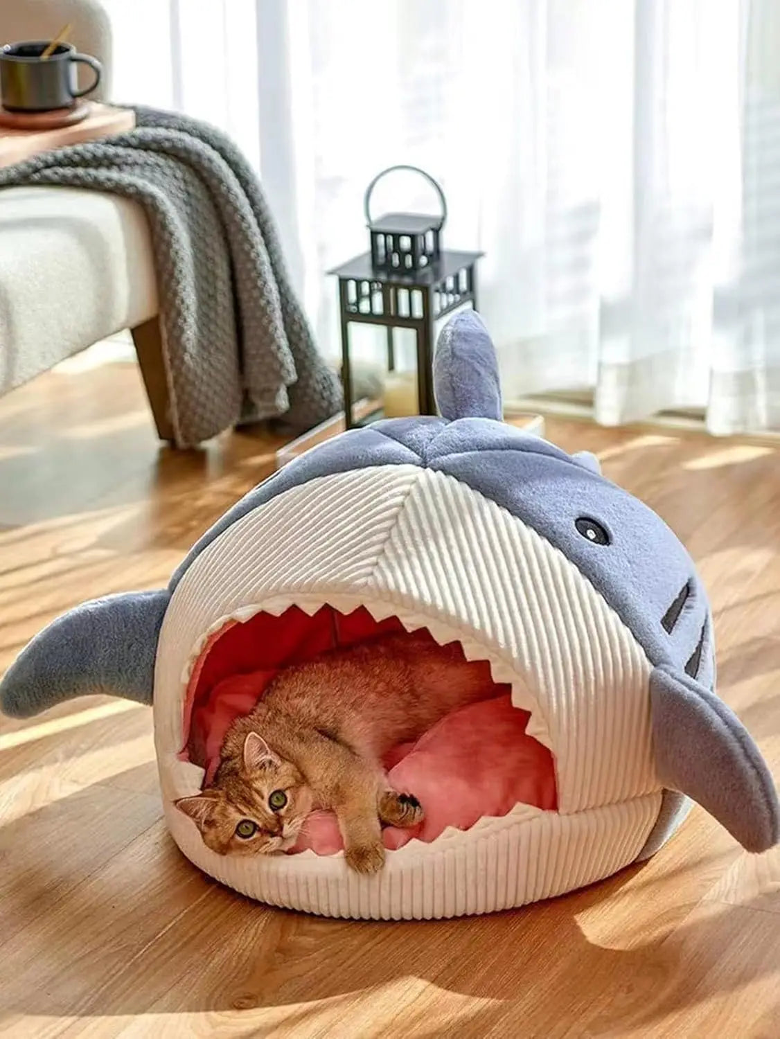 Shark-Shaped Cat Bed Kennel Hideout House Warm Soft Comfortable Semi-Closed Nest Blue L for Cats and Dogs